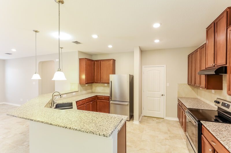 1,805/Mo, 6447 Wind Cyn San Antonio, TX 78239 Kitchen View
