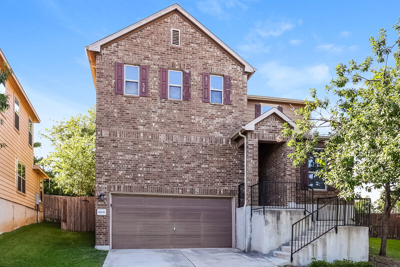 0/Mo, 6839 Loma Blanca San Antonio, TX 78233 External View