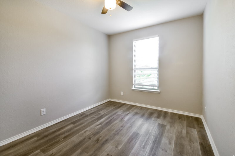 2,265/Mo, 6839 Loma Blanca San Antonio, TX 78233 Bedroom View 2