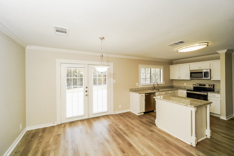 2,295/Mo, 7030 Raintree Frst San Antonio, TX 78233 Dining Room View