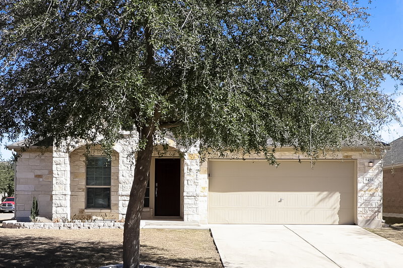 1,945/Mo, 8450 Pale Horse Ln San Antonio, TX 78254 External View