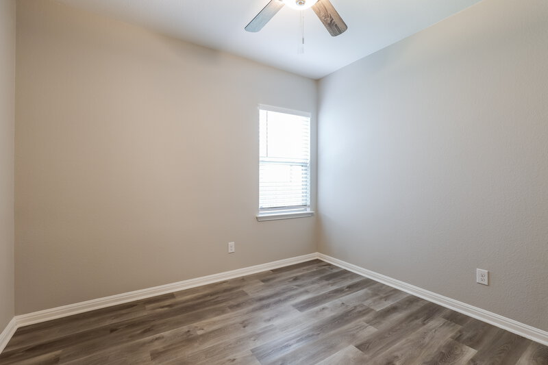 1,860/Mo, 13338 Badlands Bnd Saint Hedwig, TX 78152 Bedroom View 3