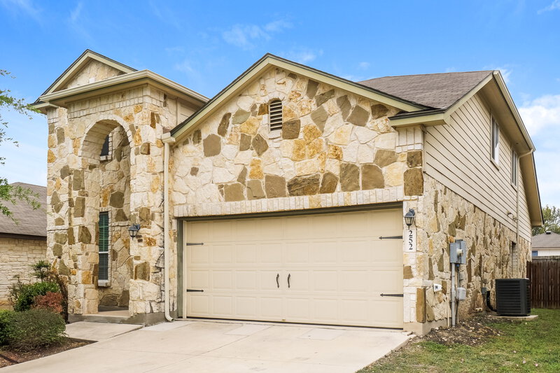 1,970/Mo, 252 Oak Creek Way New Braunfels, TX 78130 Front View