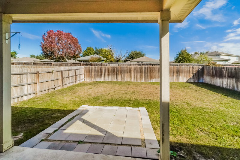 2,195/Mo, 252 Oak Creek Way New Braunfels, TX 78130 Backyard View