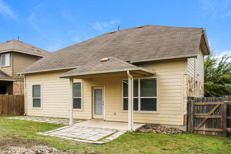 1,970/Mo, 252 Oak Creek Way New Braunfels, TX 78130 Rear View