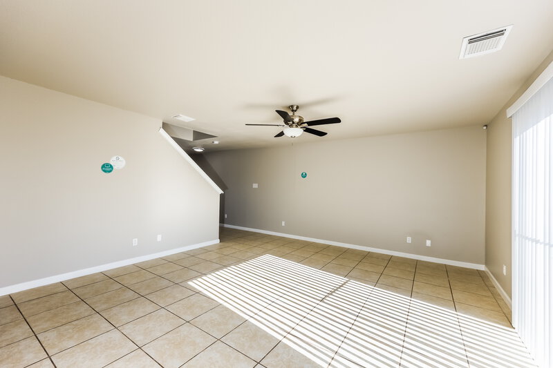 1,815/Mo, 5207 Colton Crk San Antonio, TX 78251 Living Room View 2