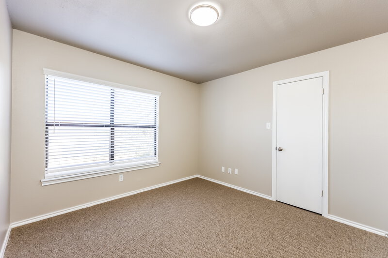 1,815/Mo, 5207 Colton Crk San Antonio, TX 78251 Bedroom View 2