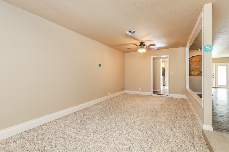 2,280/Mo, 6138 Bloomwood St San Antonio, TX 78249 Living Room View