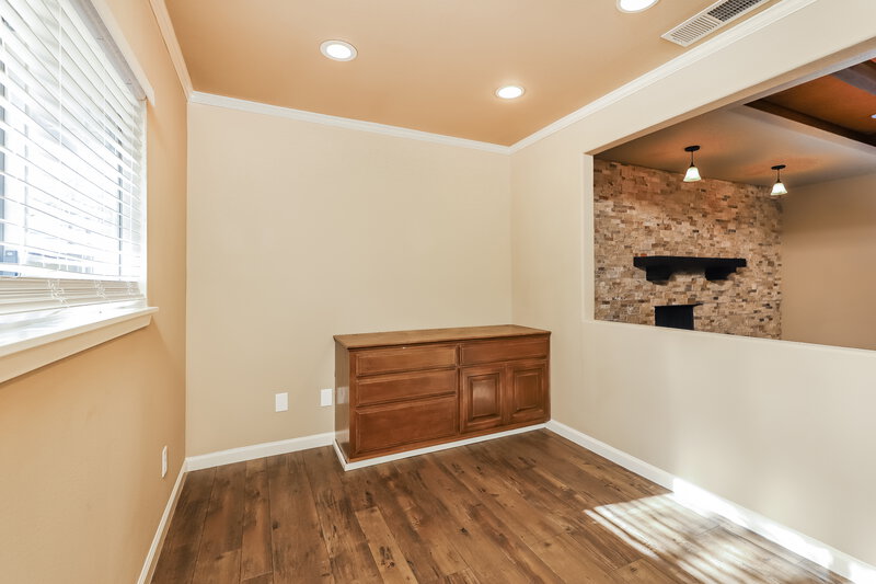 2,280/Mo, 6138 Bloomwood St San Antonio, TX 78249 Dining Room View