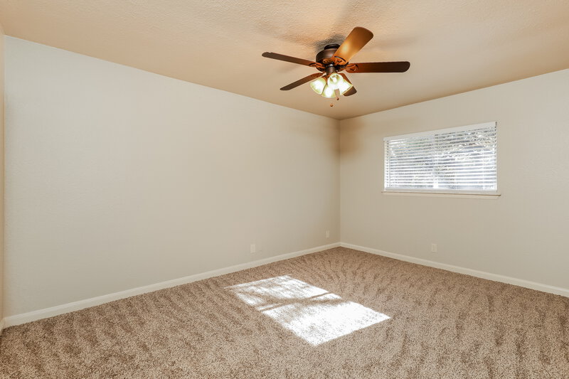 2,280/Mo, 6138 Bloomwood St San Antonio, TX 78249 Bedroom View