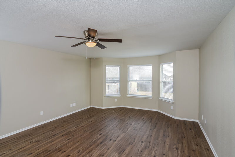 2,270/Mo, 10114 Shetland Gate San Antonio, TX 78254 Main Bedroom View