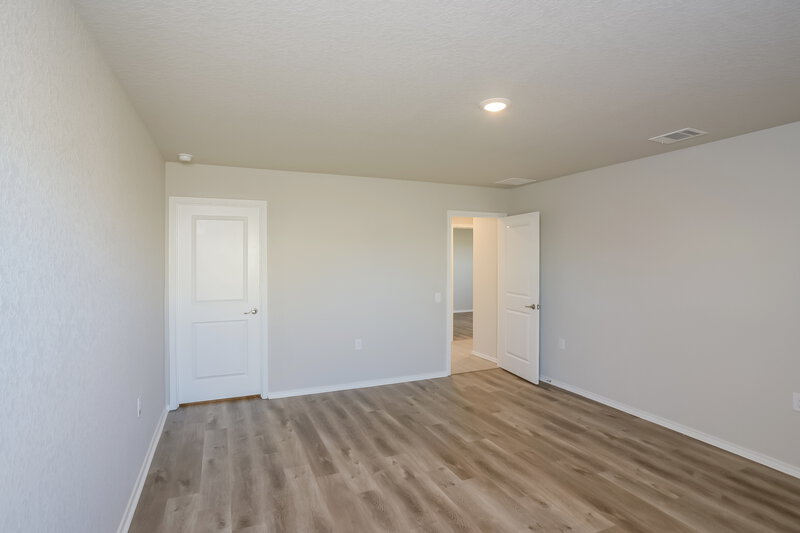 1,620/Mo, 13115 Ashworth Blvd San Antonio, TX 78221 Main Bedroom View