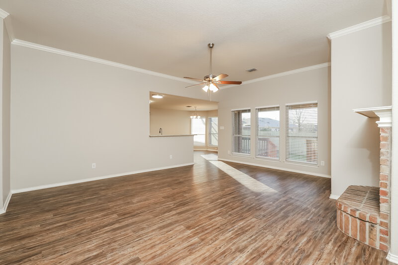 1,890/Mo, 7406 Horizon Pt San Antonio, TX 78242 Living Room View 2