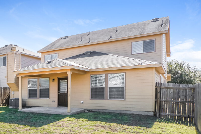1,920/Mo, 27218 Lasso Bnd San Antonio, TX 78260 Rear View 2