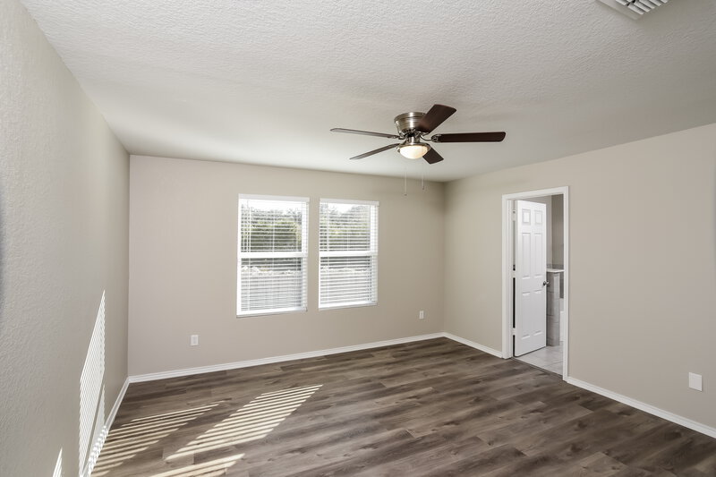 2,020/Mo, 10730 Castello Cyn San Antonio, TX 78254 Main Bedroom View