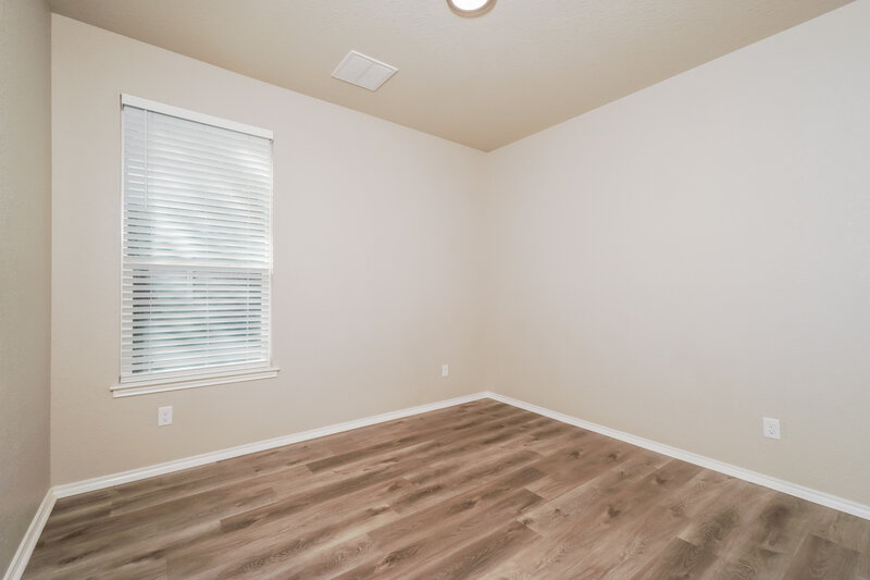 2,400/Mo, 20107 Silver Strm San Antonio, TX 78259 Bedroom View 3