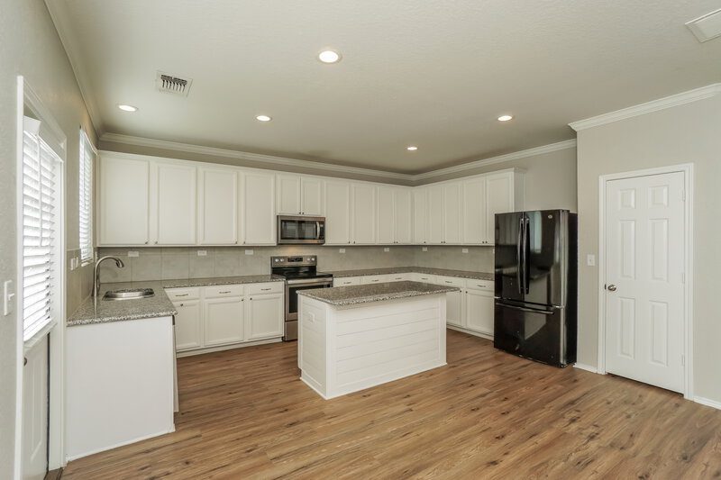 2,495/Mo, 27402 Emilie Cyn San Antonio, TX 78260 Kitchen View