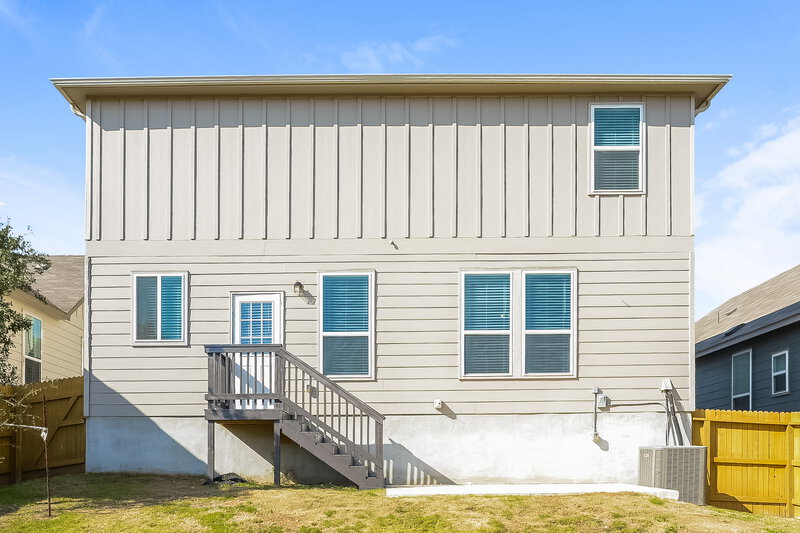 2,870/Mo, 27402 Emilie Cyn San Antonio, TX 78260 Rear View