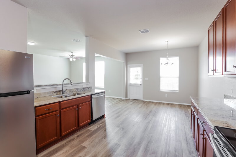 1,920/Mo, 10822 Rosin Jaw Trl San Antonio, TX 78245 Kitchen View 3