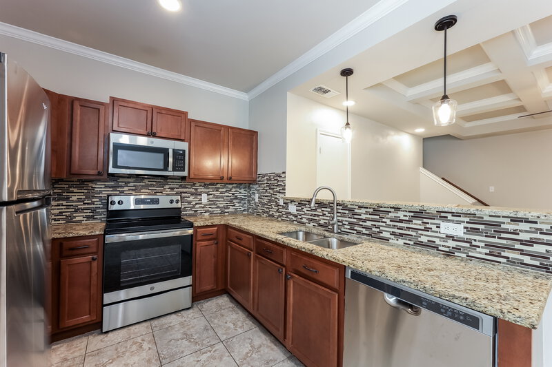 1,680/Mo, 6307 Aspen Hl San Antonio, TX 78238 Kitchen View 2