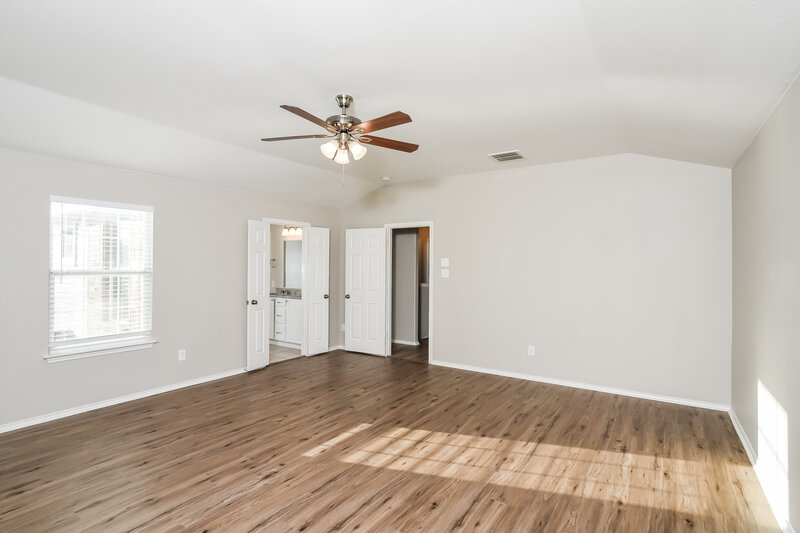 2,045/Mo, 9202 Hilltop Crossing Dr San Antonio, TX 78251 Misc View 7