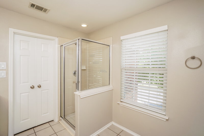 2,035/Mo, 9202 Hilltop Crossing Dr San Antonio, TX 78251 Misc View 13