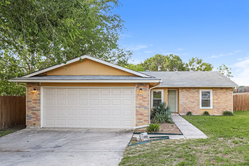 1,450/Mo, 10614 Cherry Laurel San Antonio, TX 78245 External View