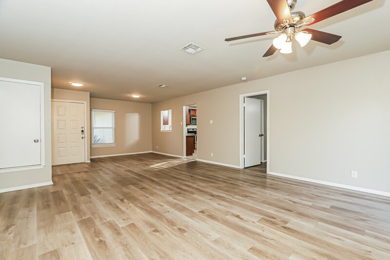 1,450/Mo, 10614 Cherry Laurel San Antonio, TX 78245 Misc View 4