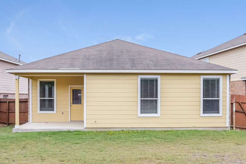 1,595/Mo, 12443 Old Glory Ave San Antonio, TX 78253 Rear View