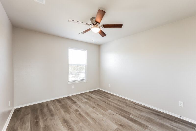 2,195/Mo, 410 Rustic Stable San Antonio, TX 78227 Bedroom View 2