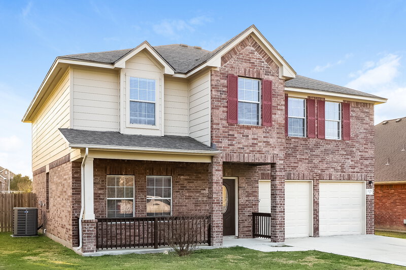 2,095/Mo, 2125 Warwick Pl New Braunfels, TX 78130 Front View