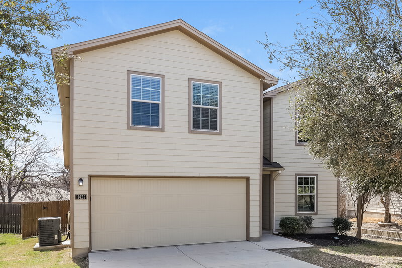 2,035/Mo, 11422 Fort Smith San Antonio, TX 78245 Front View