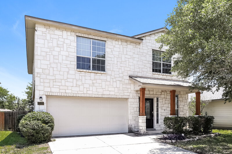 1,815/Mo, 2123 Dodge Dr New Braunfels, TX 78130 Front View
