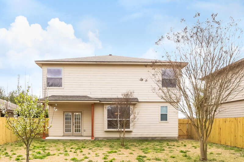 2,275/Mo, 2123 Dodge Dr New Braunfels, TX 78130 No Caption View