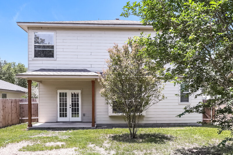 1,815/Mo, 2123 Dodge Dr New Braunfels, TX 78130 Rear View