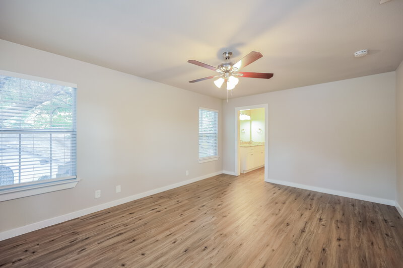 1,905/Mo, 6307 Handsome Lake Dr Leon Valley, TX 78238 Main Bedroom View 2