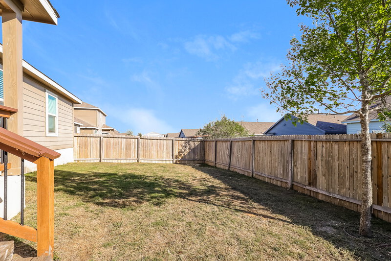 2,095/Mo, 10526 Rosalina Loop Converse, TX 78109 Rear View 2