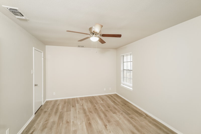 2,200/Mo, 2654 Burning Trail St San Antonio, TX 78247 Main Bedroom View