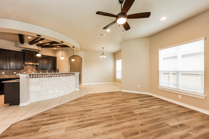 2,365/Mo, 8834 Kallison Arbor San Antonio, TX 78254 Dining Room View 2