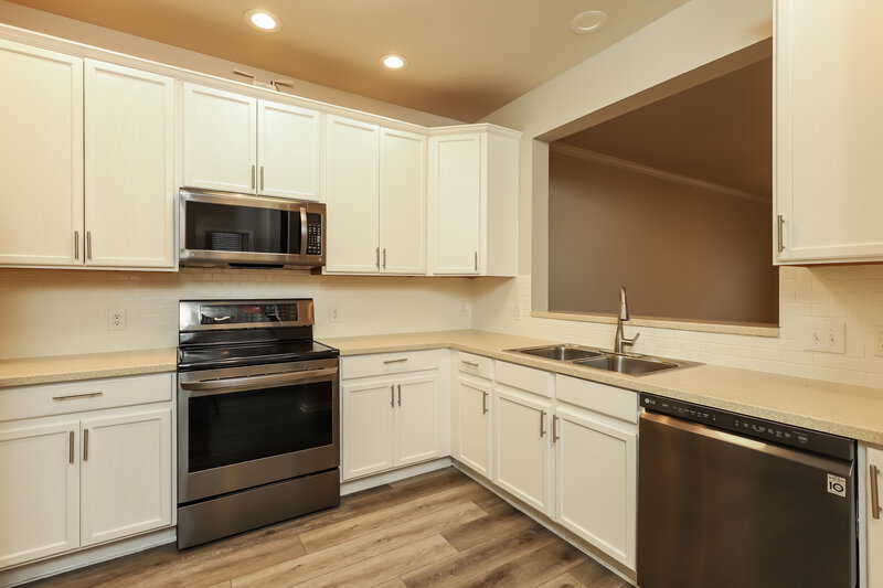 1,900/Mo, 2634 Grayson Way # 2634 San Antonio, TX 78232 Kitchen View