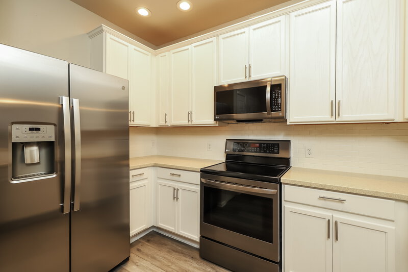 1,900/Mo, 2634 Grayson Way # 2634 San Antonio, TX 78232 Kitchen View 2