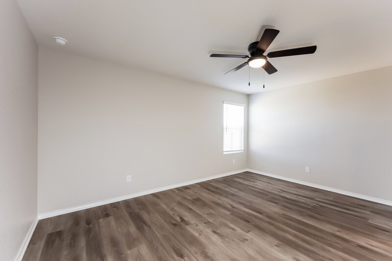 2,115/Mo, 8018 Dovers Den San Antonio, TX 78253 Bedroom View 4