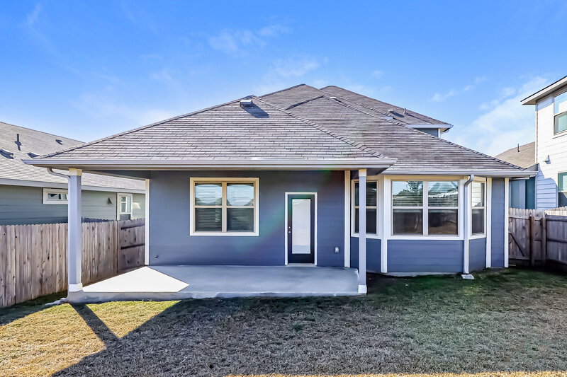 2,610/Mo, 11623 Troubadour Trl San Antonio, TX 78245 Rear View