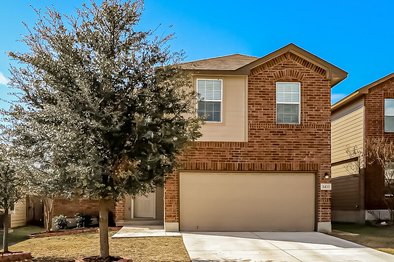 1,850/Mo, 1433 Anise Ln San Antonio, TX 78245 External View