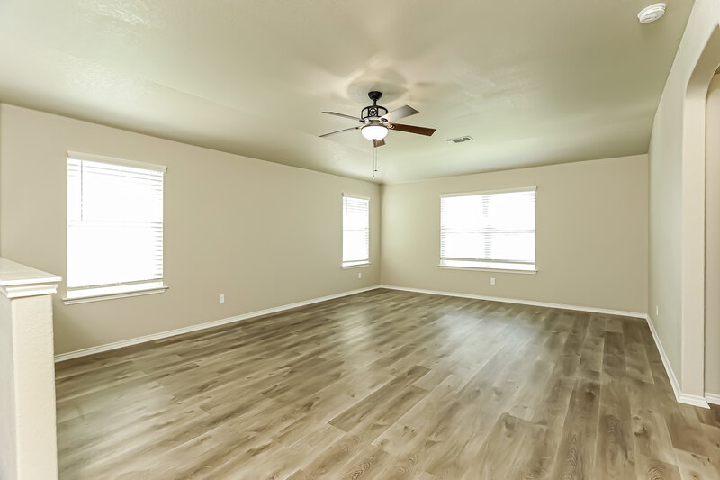 1,850/Mo, 1433 Anise Ln San Antonio, TX 78245 Family Room View