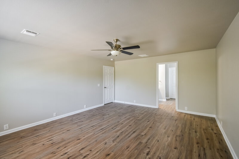 1,820/Mo, 10943 Palomino Blf San Antonio, TX 78245 Main Bedroom View