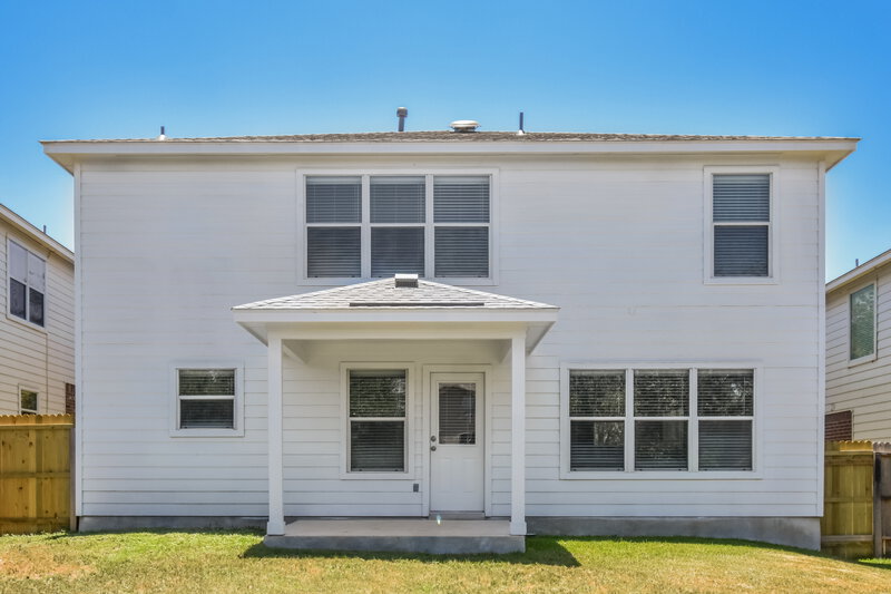 1,820/Mo, 10943 Palomino Blf San Antonio, TX 78245 Rear View