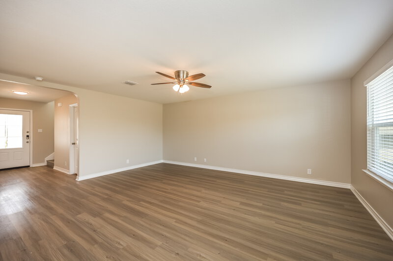 2,095/Mo, 12023 Fire Opal San Antonio, TX 78245 Living Room View 2
