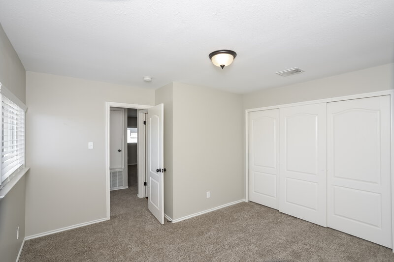 2,090/Mo, 12031 Crescent Chase San Antonio, TX 78253 Bedroom View 2
