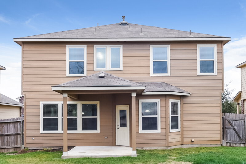 2,180/Mo, 8411 Buckhorn Parke San Antonio, TX 78254 Rear View